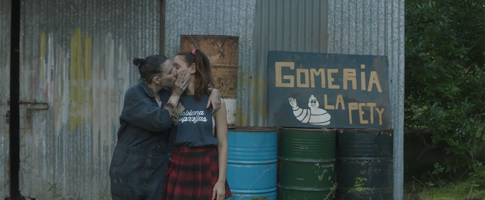 CAIGAN LAS ROSAS BLANCAS!