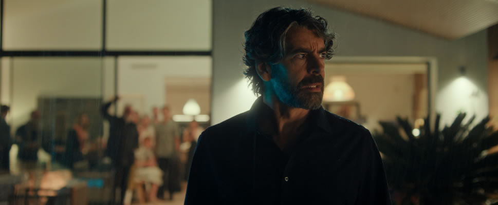 PARECIDO A UN ASESINATO