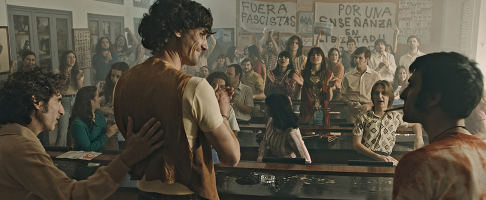 CARIENA, VINO DEL MAR