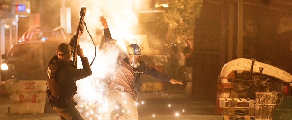 A�N ES DE NOCHE EN CARACAS