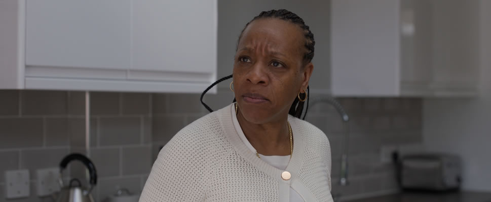 MI NICA FAMILIA (HARD TRUTHS)