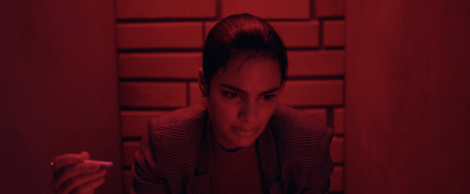 MADRE A DOS CENTIMETROS DE TI