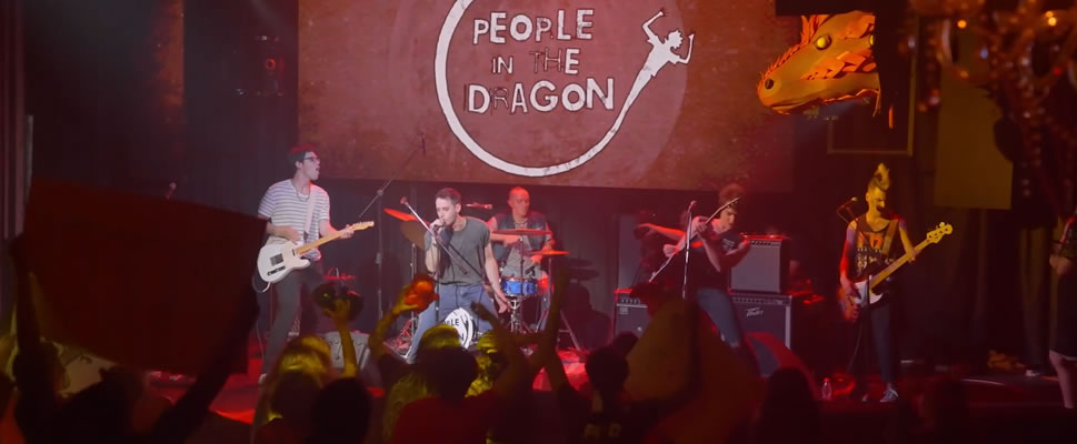 LOS PEOPLE IN THE DRAGON