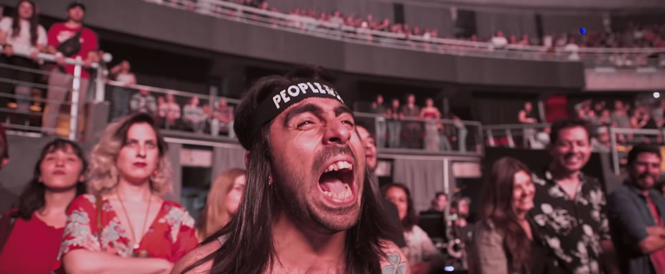 LOS PEOPLE IN THE DRAGON