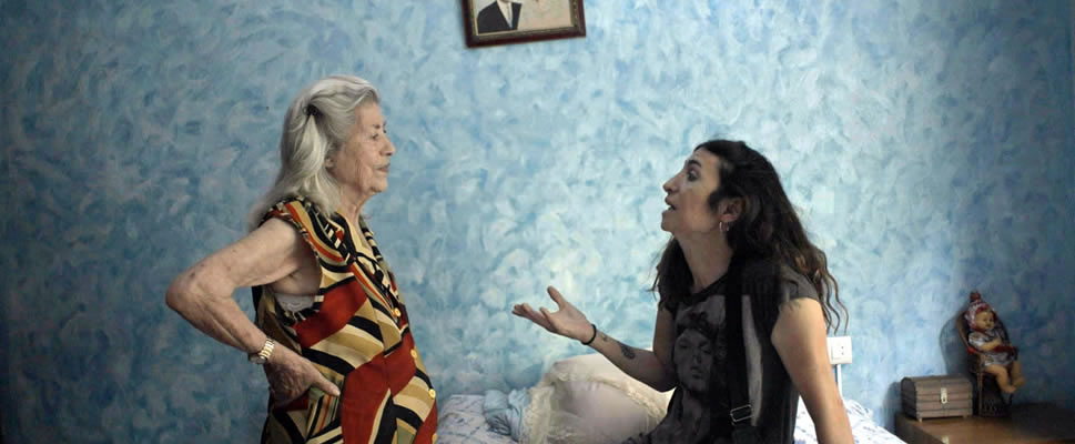CORREN LAS LIEBRES