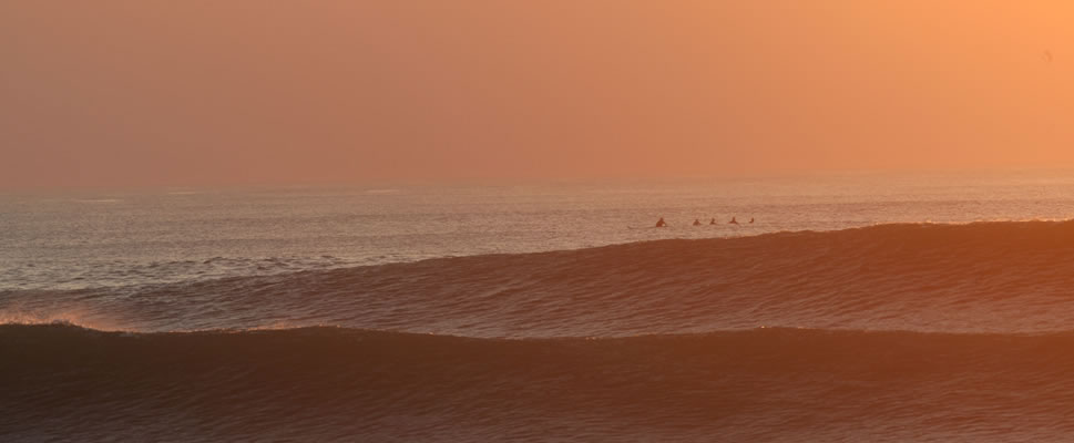 OLAS BLANCAS