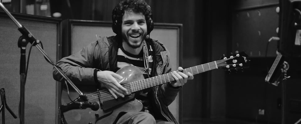 93: HISTORIAS CONTADAS A TRAVÉS DE UN PIANO